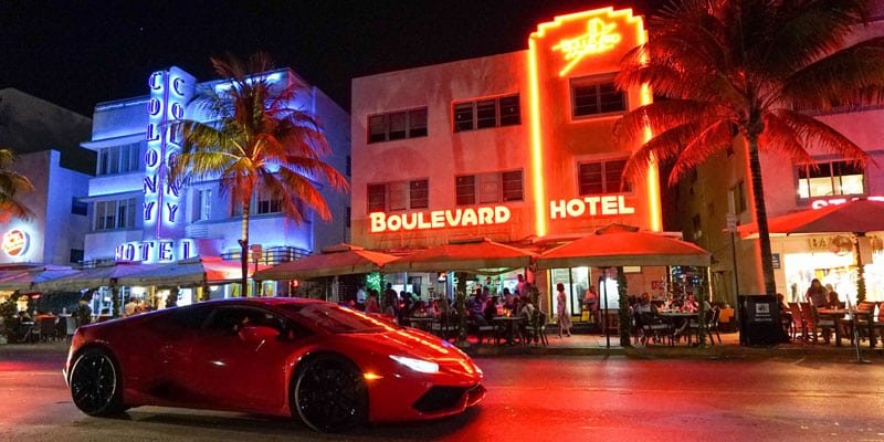 Ocean Drive - O que fazer em Miami foto