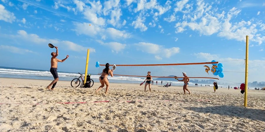 Esportes na Praia da Enseada Guarujá - Naturam