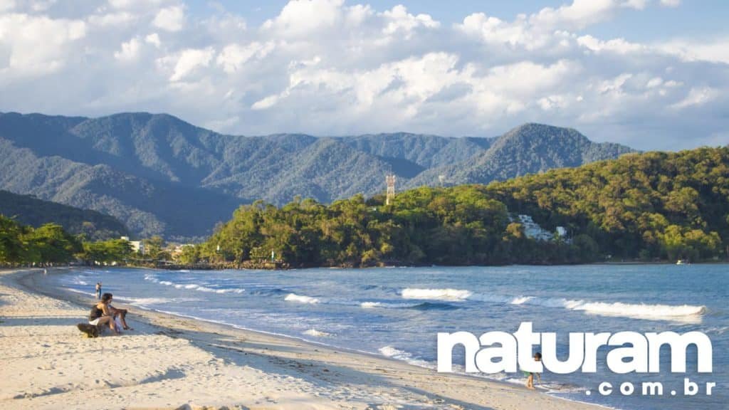 Pousadas no centro de Ubatuba (Iperoig)