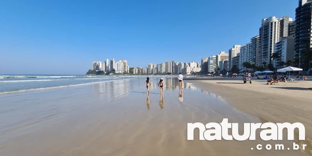 Foto Praia das Astúrias Guarujá - Naturam