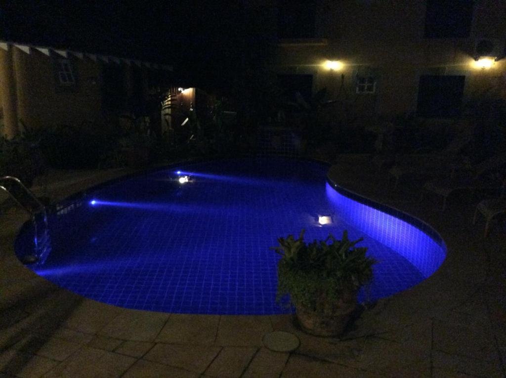 Villa Paradiso Pousada Camburi