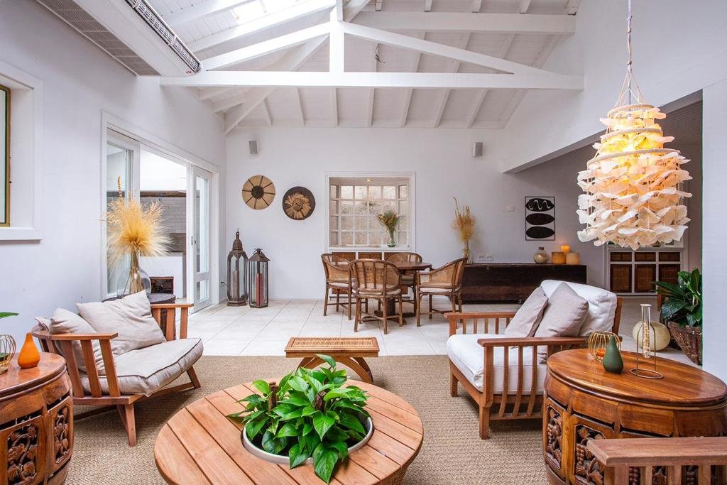 Casa Hotel Sahy em São Sebastião Litoral Norte de SP