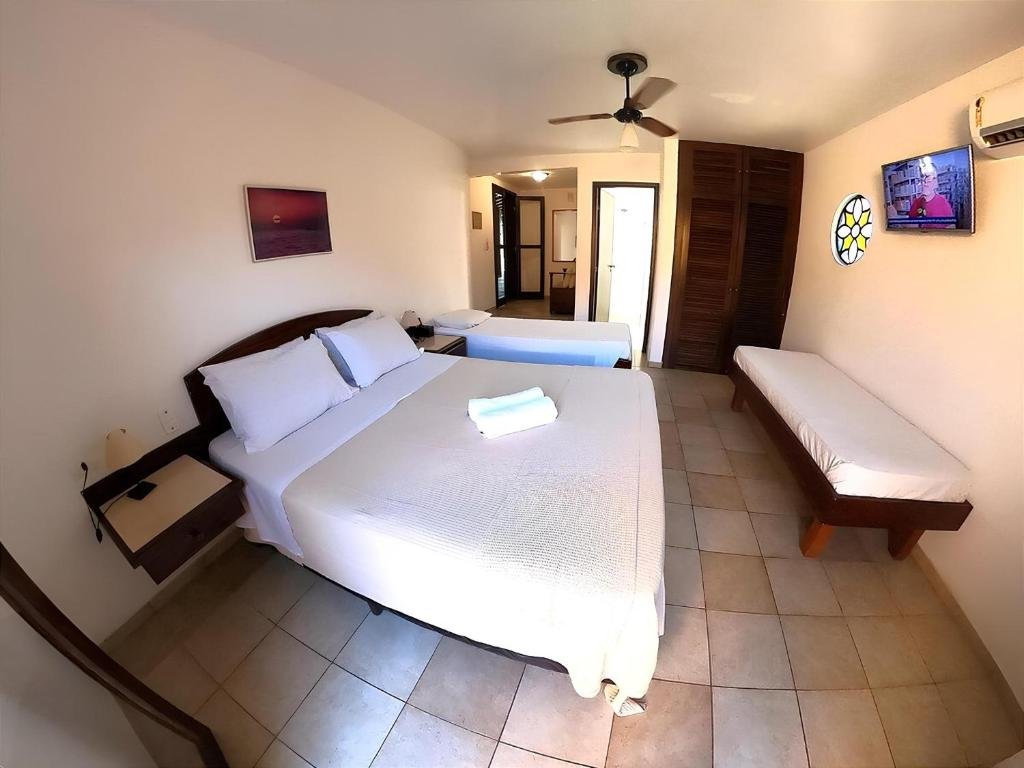 Pousada Casa Amarela em Ilhabela Litoral Norte de SP