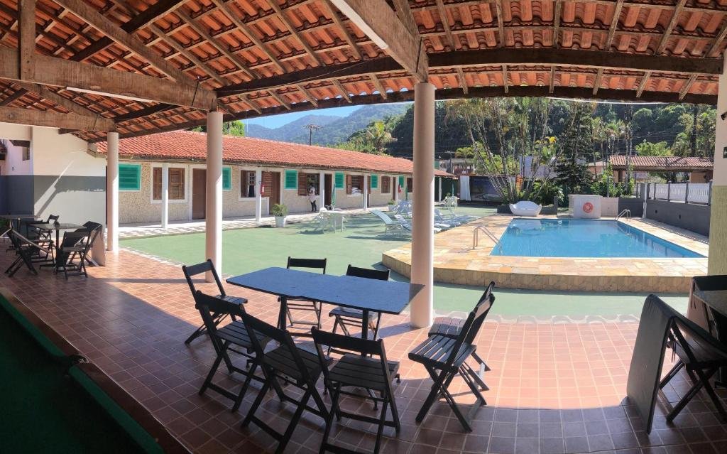 Hotel Pousada Nosso Cantinho em Ubatuba