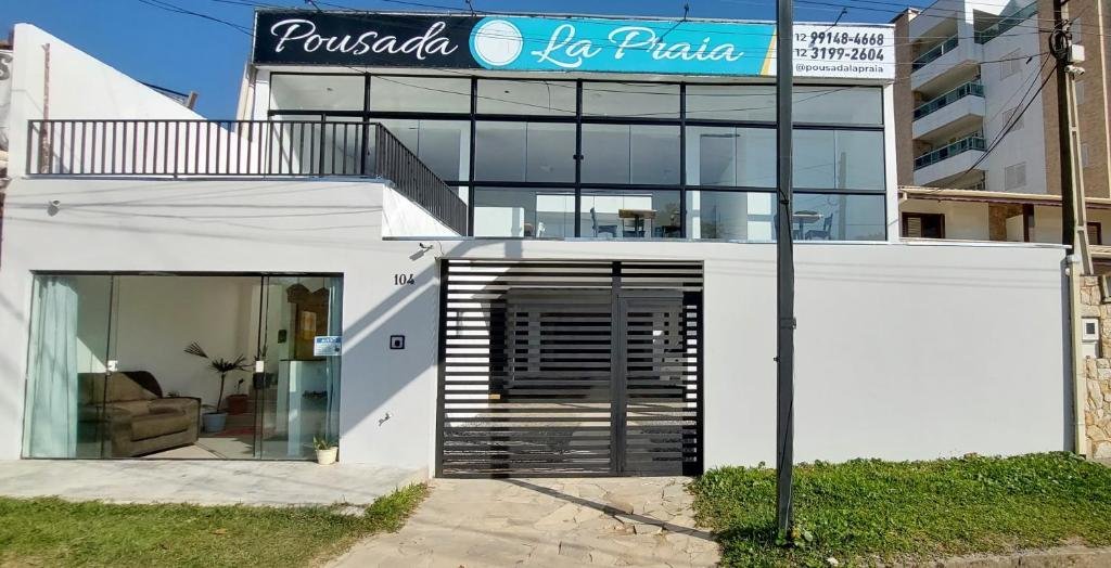 Pousada La Praia em Ubatuba