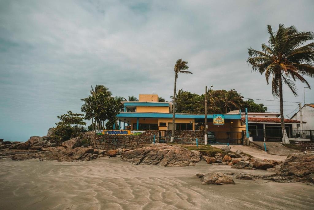 Pousada Sobre as Pedras em Itanhaém